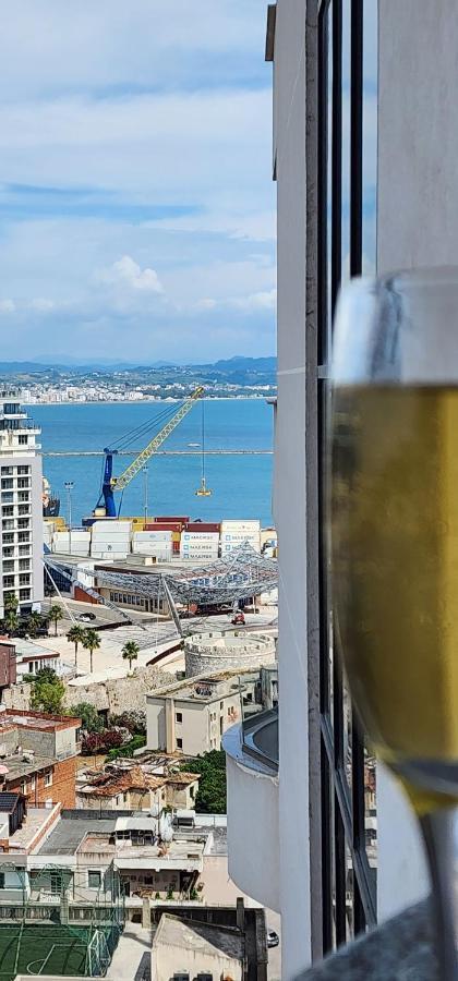 Durres City Apartment, City Center & Close To The Beach Eksteriør bilde